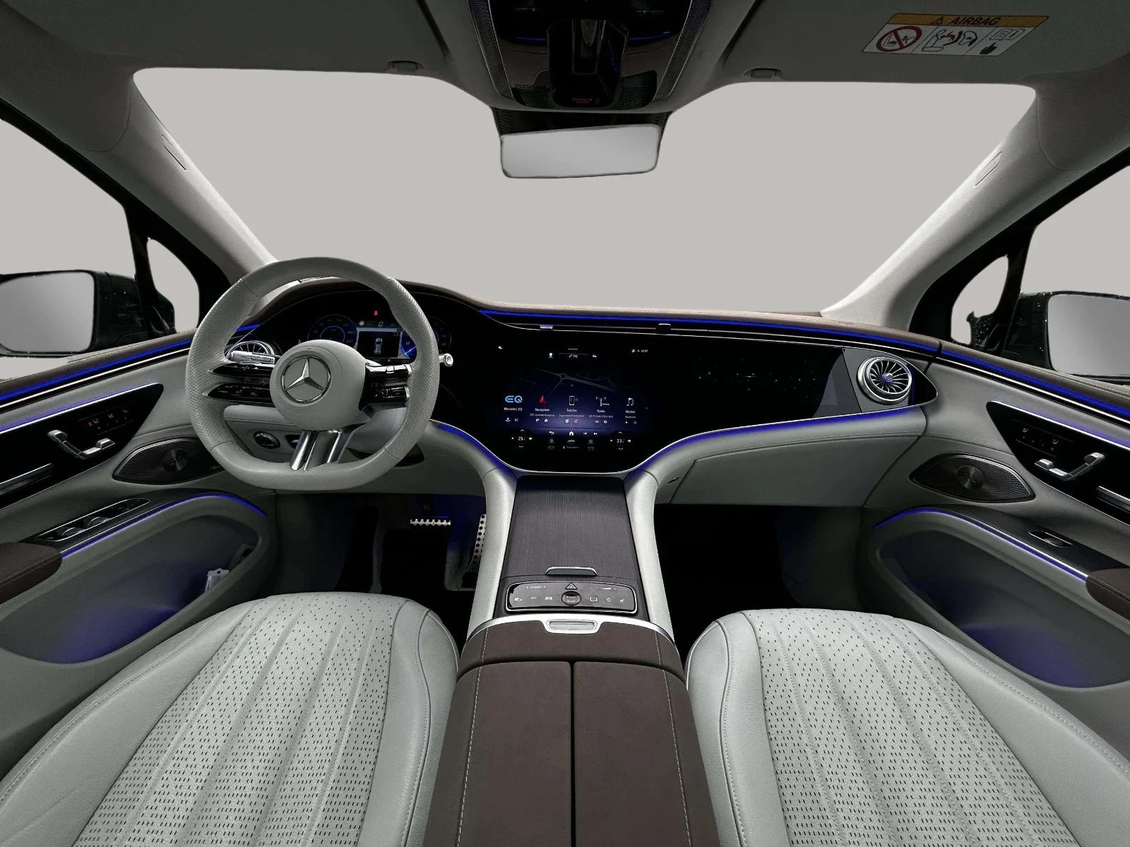 Mercedes-Benz-EQS-image-15