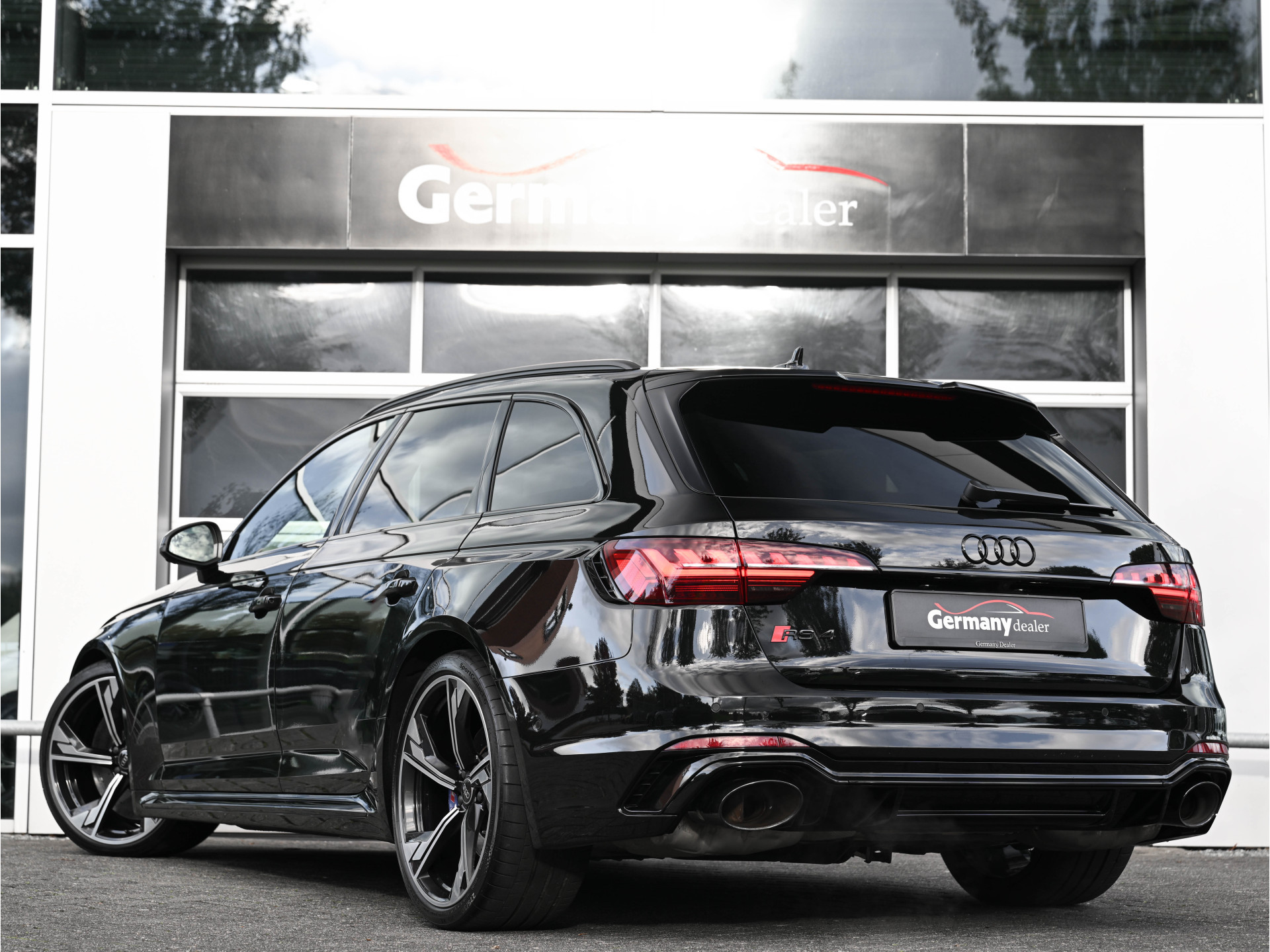 Hoofdafbeelding Audi RS4
