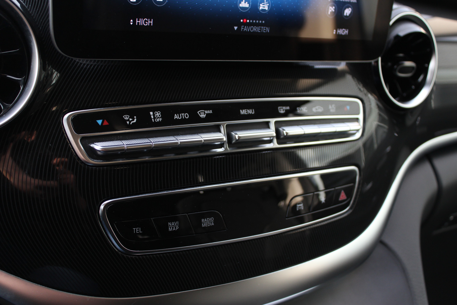 Hoofdafbeelding Mercedes-Benz Marco Polo