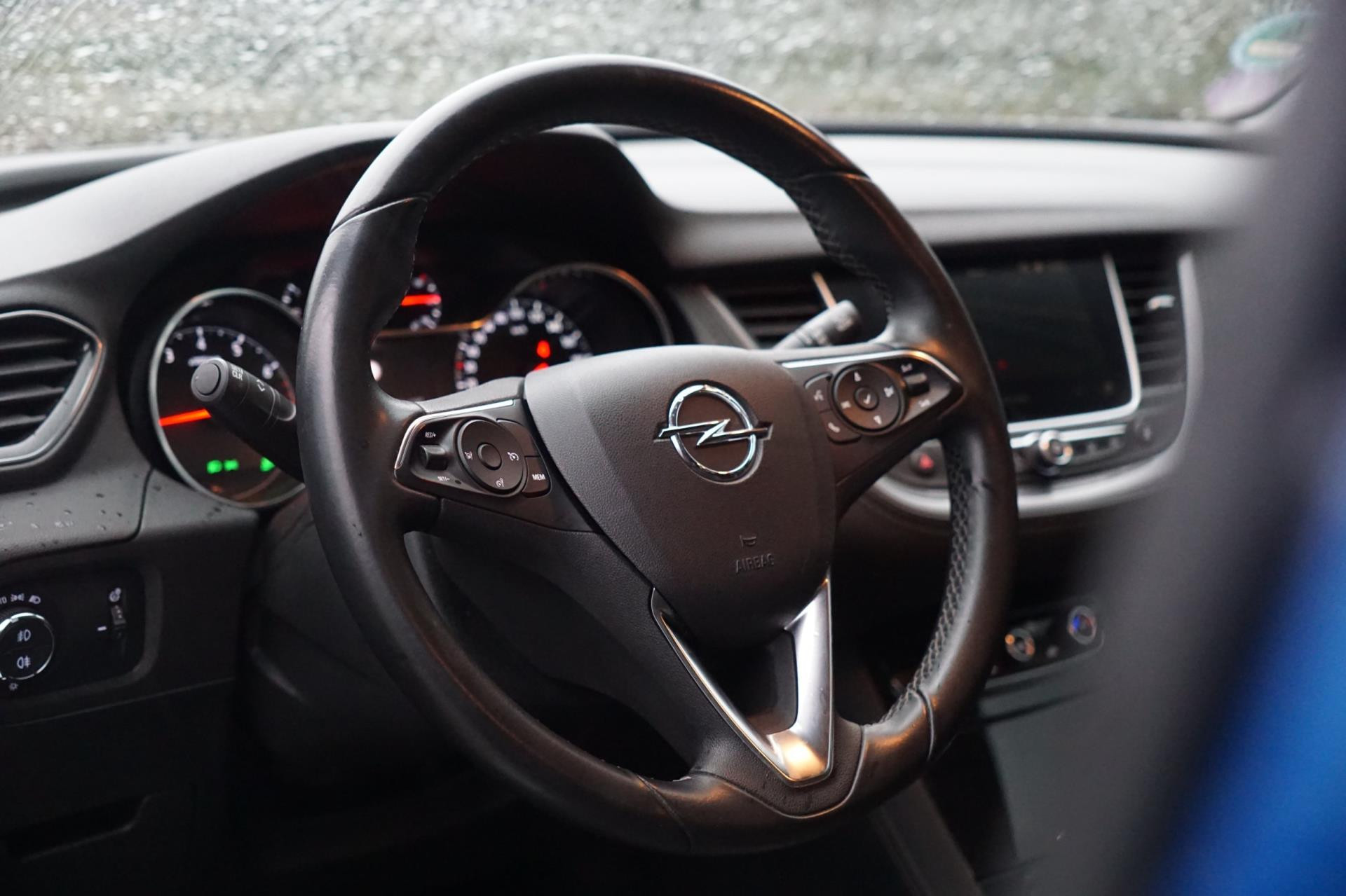 Hoofdafbeelding Opel Grandland X