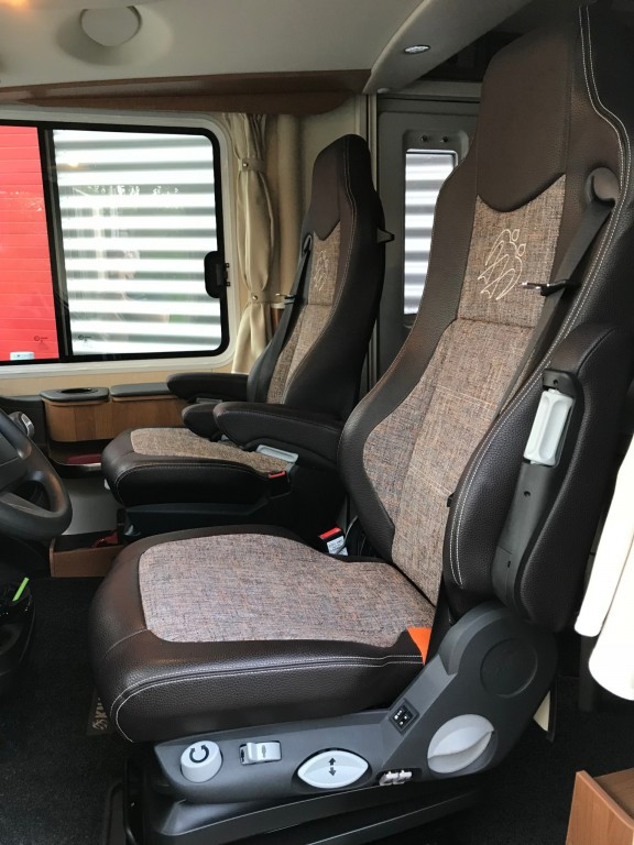 Hoofdafbeelding Knaus Van I 650 Meg