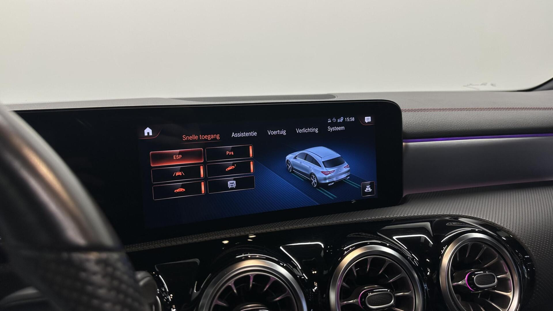 Hoofdafbeelding Mercedes-Benz CLA