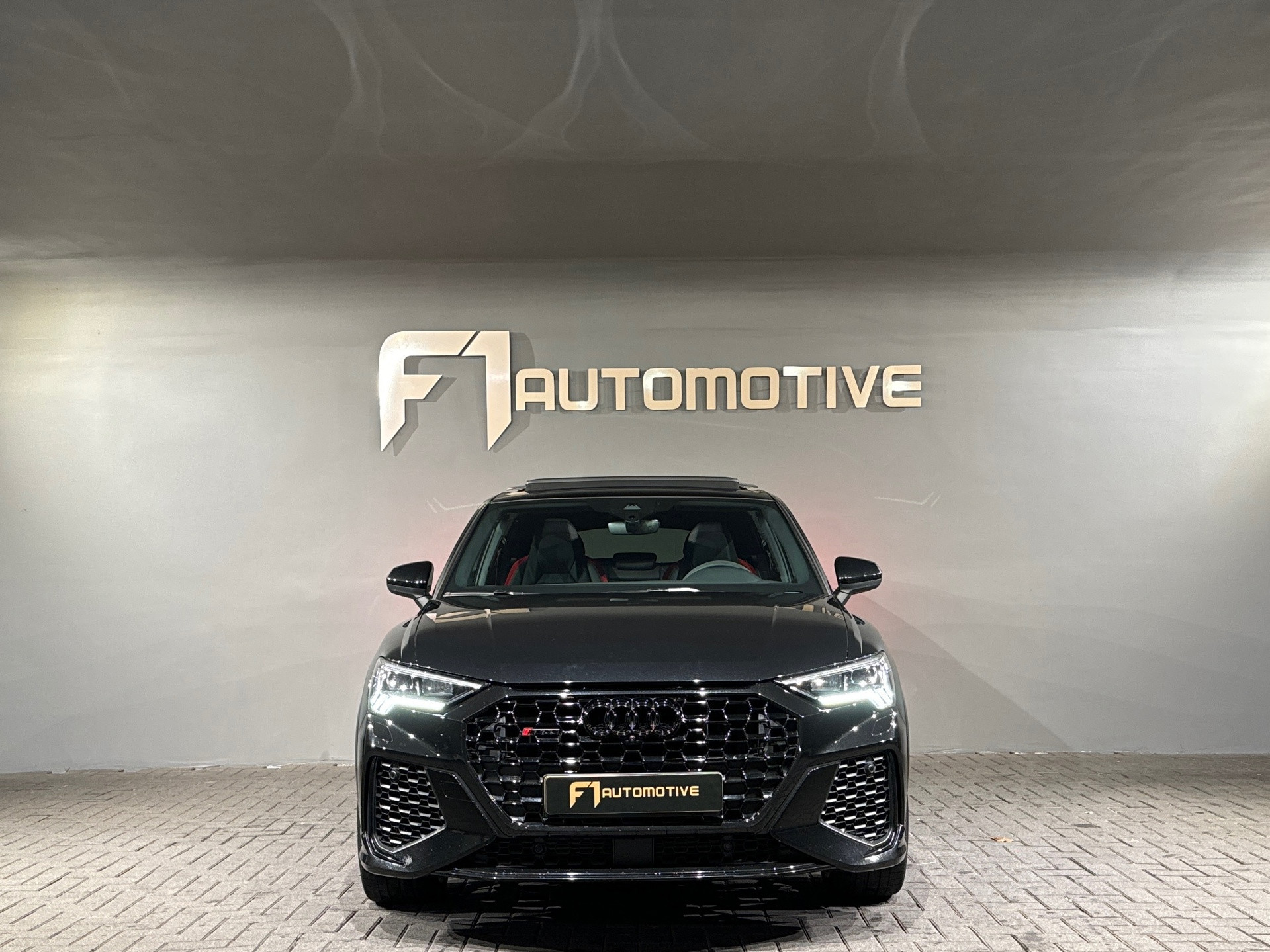 Hoofdafbeelding Audi RSQ3