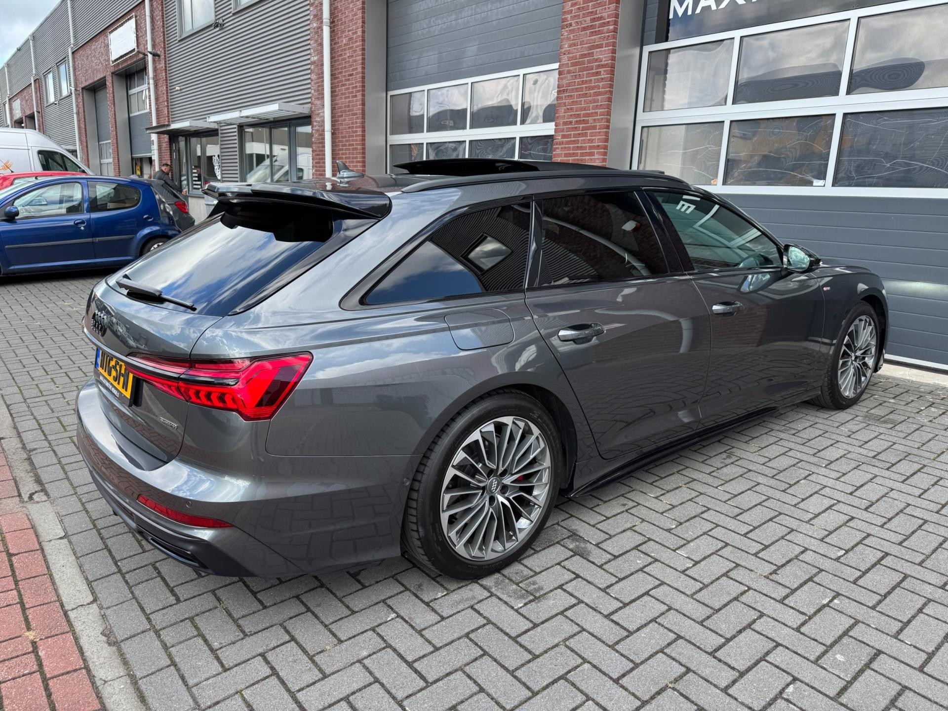 Hoofdafbeelding Audi A6