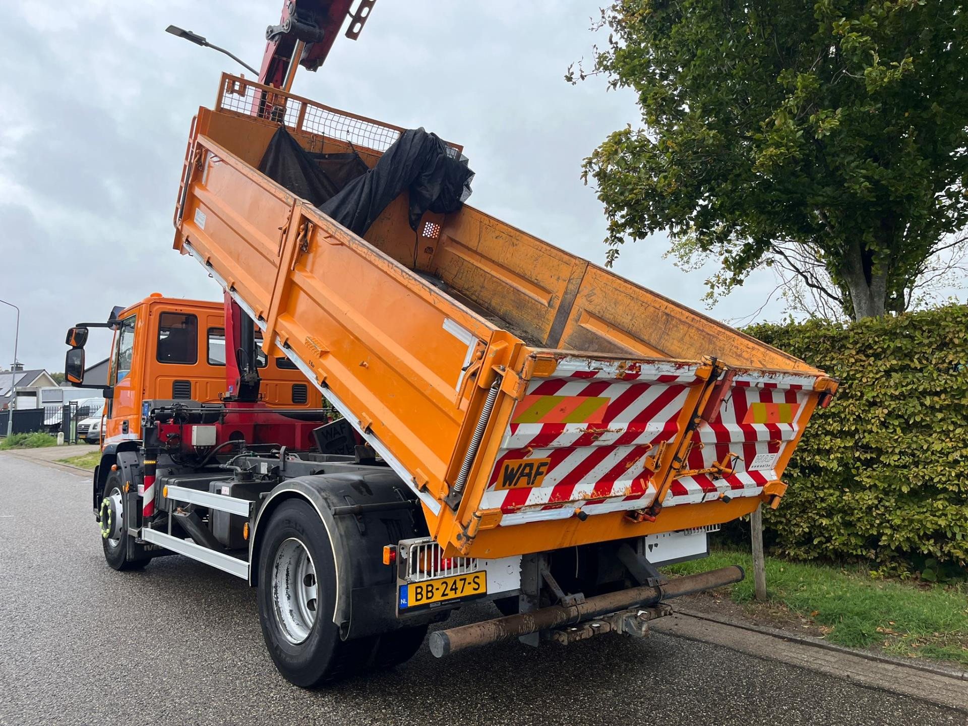 Hoofdafbeelding Eurocargo  190EL25 EEV . kipper , HMF kraan , 