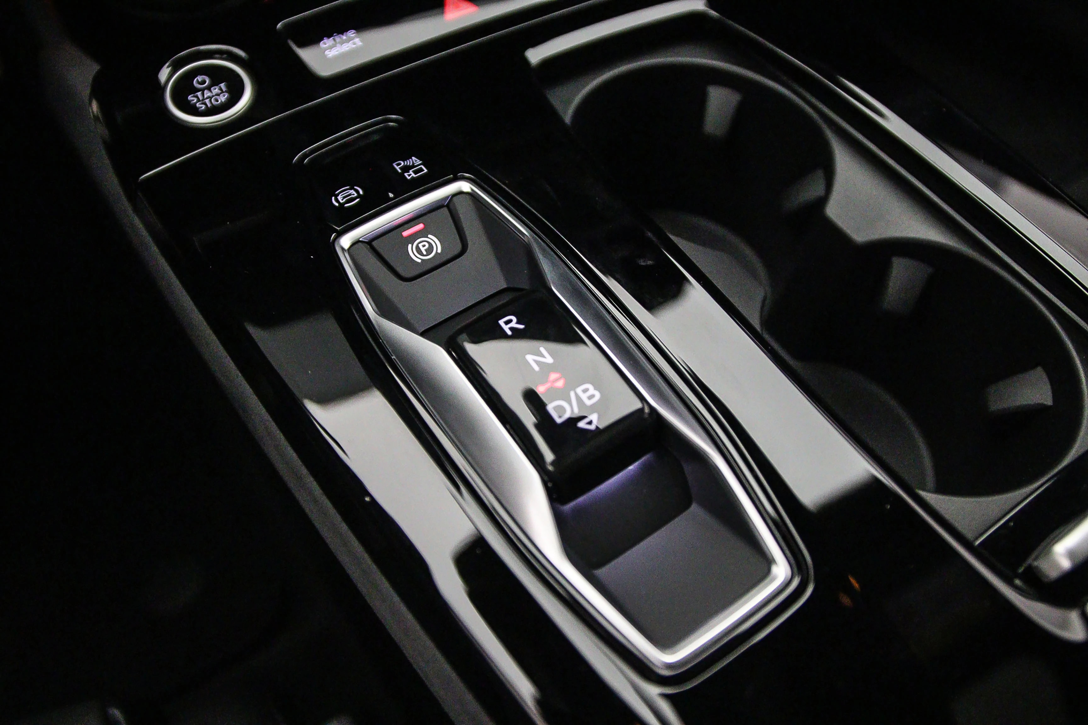 Hoofdafbeelding Audi A6 Avant e-tron