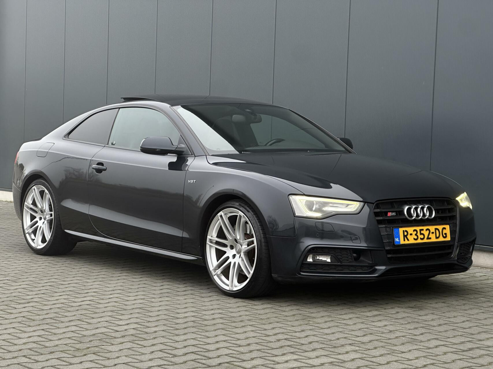Hoofdafbeelding Audi S5