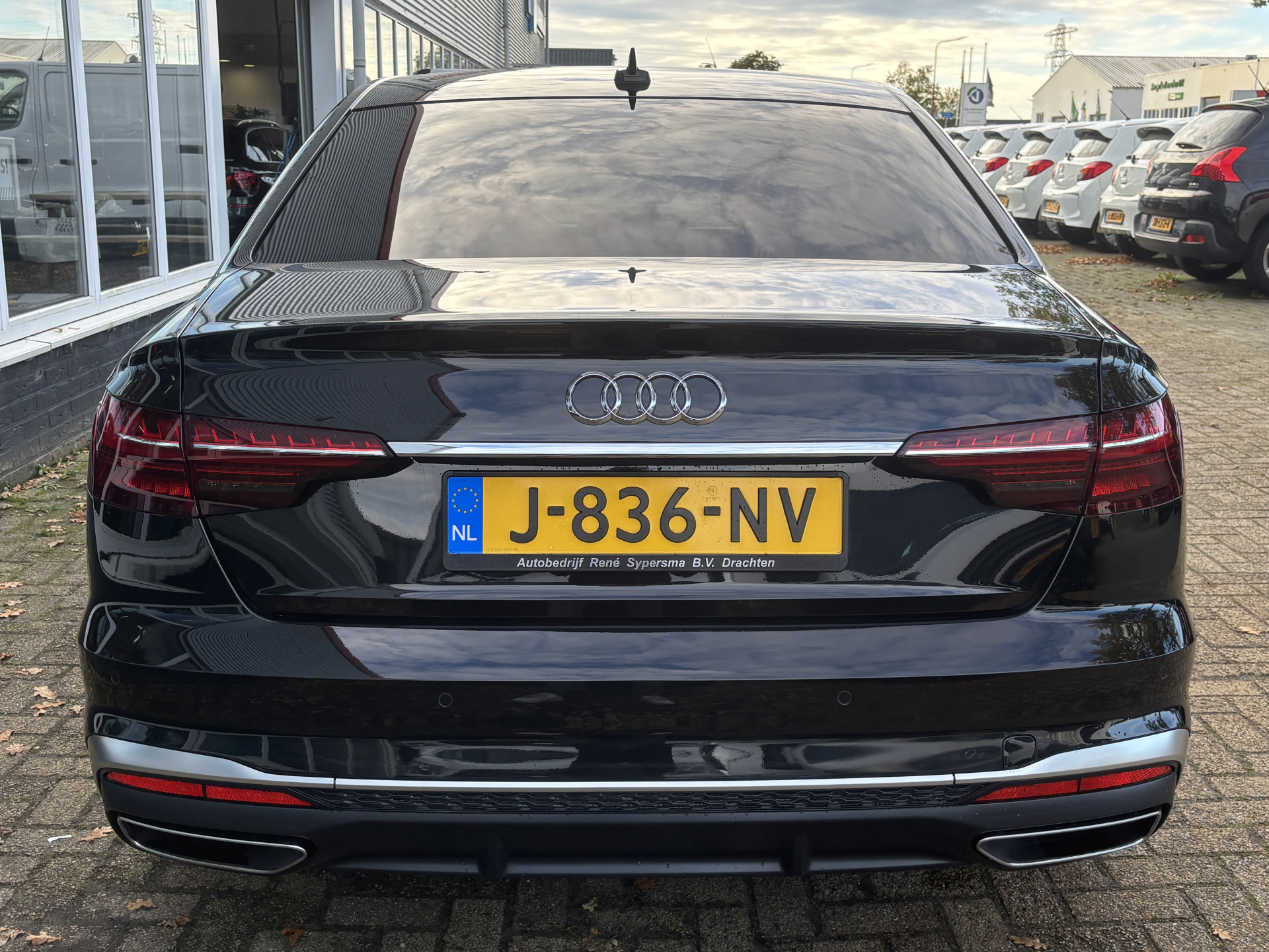 Hoofdafbeelding Audi A4