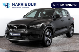Hoofdafbeelding Volvo XC40 Volvo XC40 1.5 T4 Plug-in hybrid Inscription Expression | Elek. Trekhaak | Dig. Cockpit | Cruise | Stoel-+Stuurverw. | PDC | Camera | NAV + App. Connect | ECC | Elek. Klep | LM 18" | 1561
