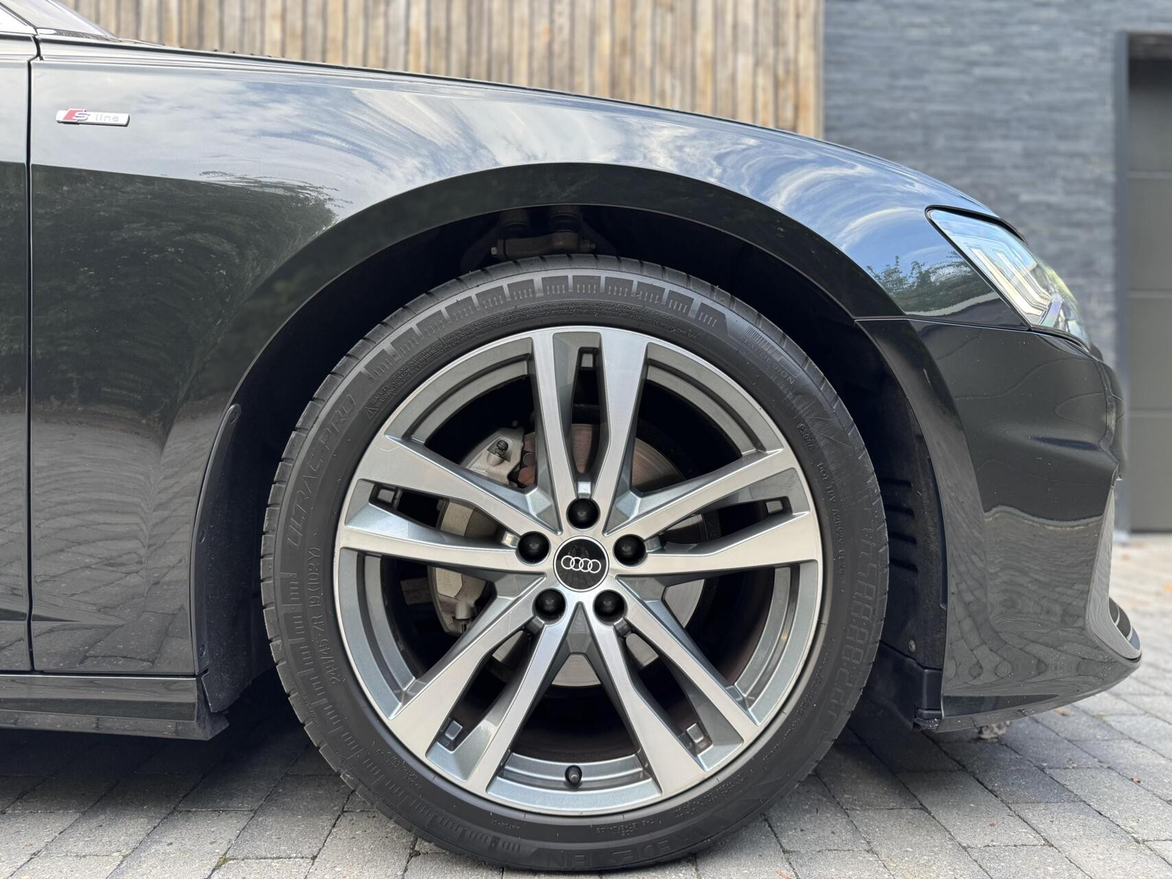 Hoofdafbeelding Audi A6