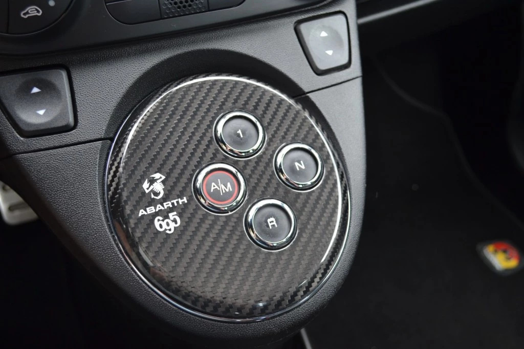 Hoofdafbeelding Abarth 695