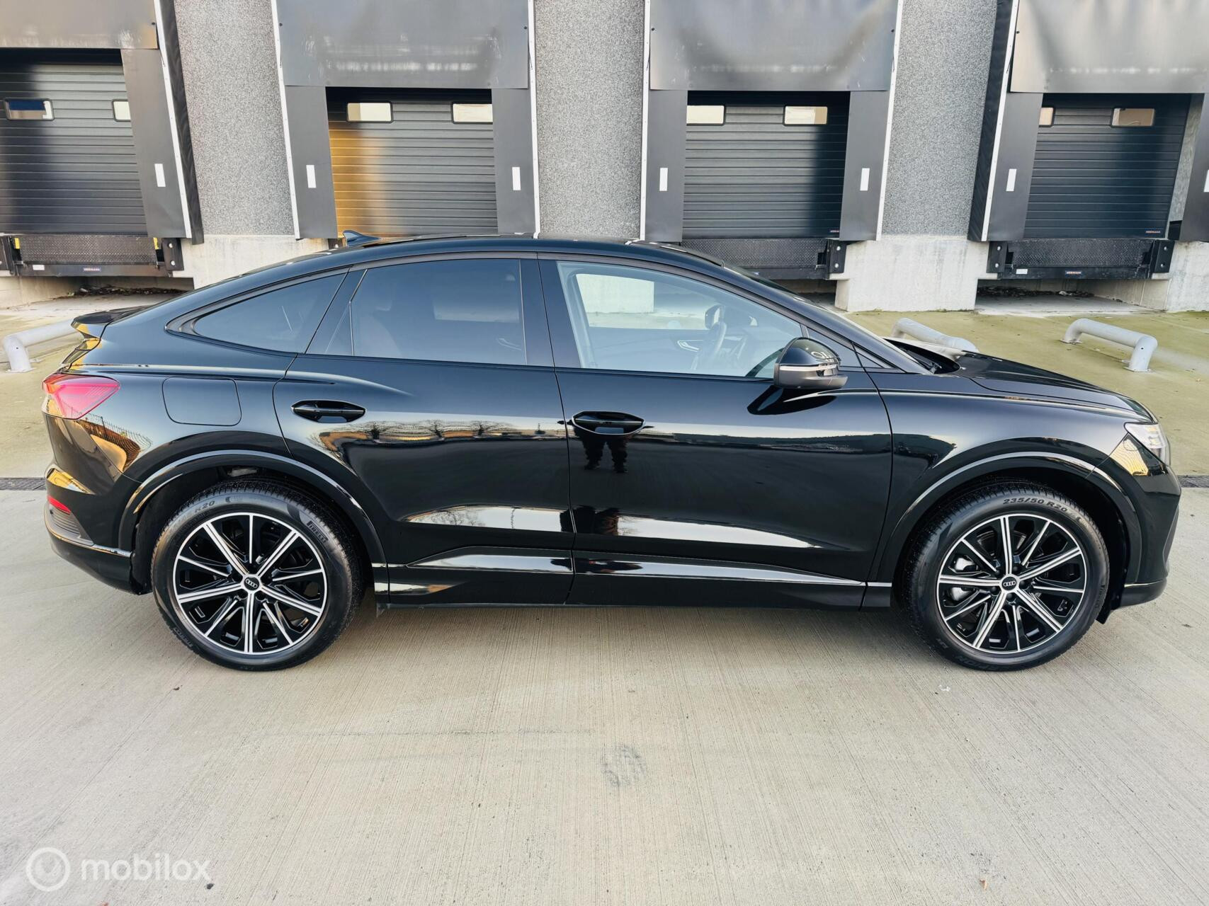 Hoofdafbeelding Audi Q4