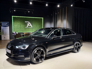 Audi A3 Limousine 1.4 TFSI S-Line Navi|Leer|ACC|Camera|Lineast Zwart