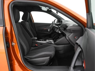 Peugeot e-2008 Peugeot e-2008 EV Active Pack 50 kWh [ 3-Fase ] (INCL-BTW) *FULL-LED | CARPLAY | MICROFIBRE-COMFORT-SEATS | CCS-FASTLOADER | KEYLESS | ECC | PDC | CRUISE | DIGI-COCKPIT | LANE-ASSIST | DAB* - afbeelding nr 10