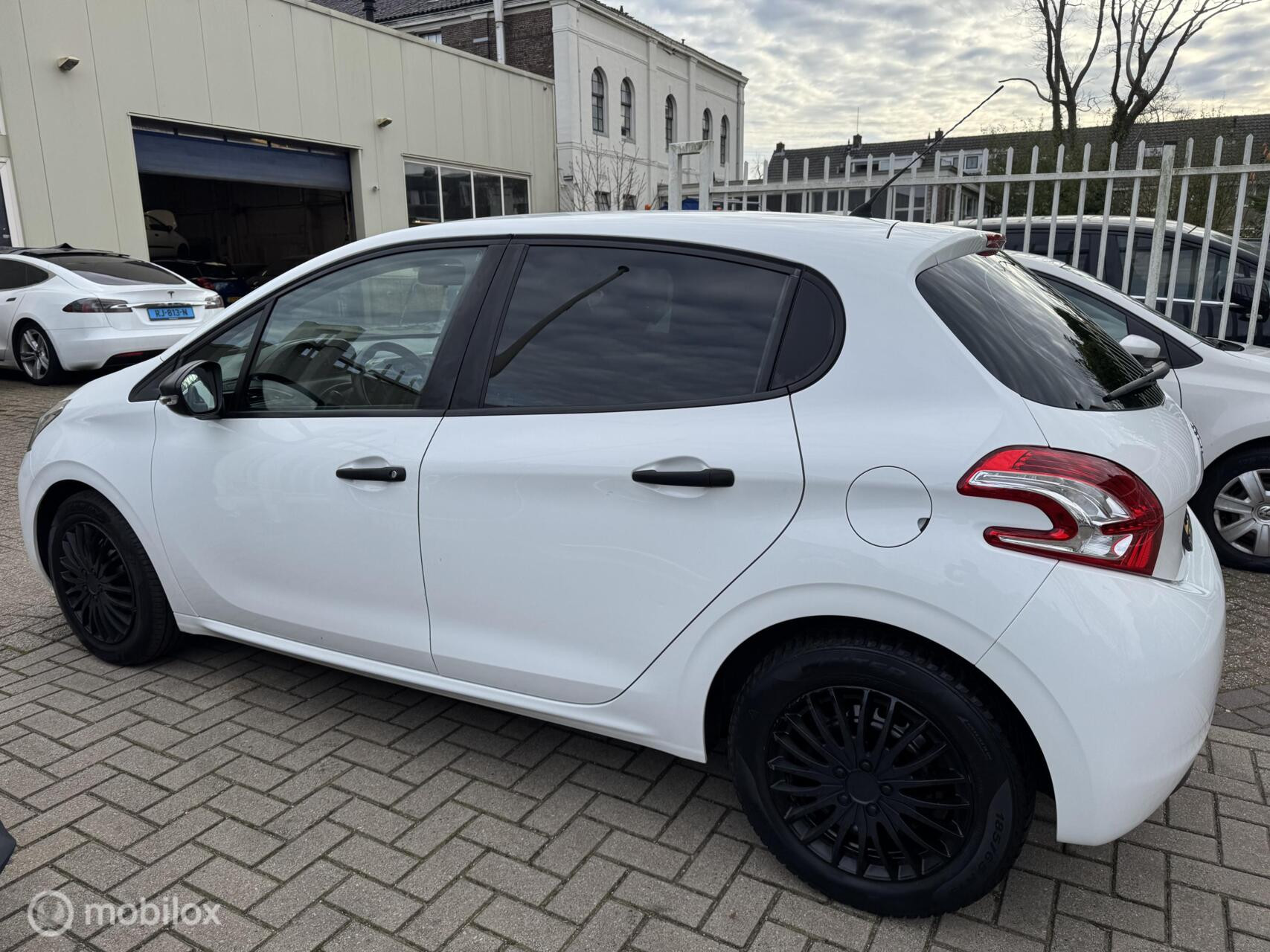 Hoofdafbeelding Peugeot 208