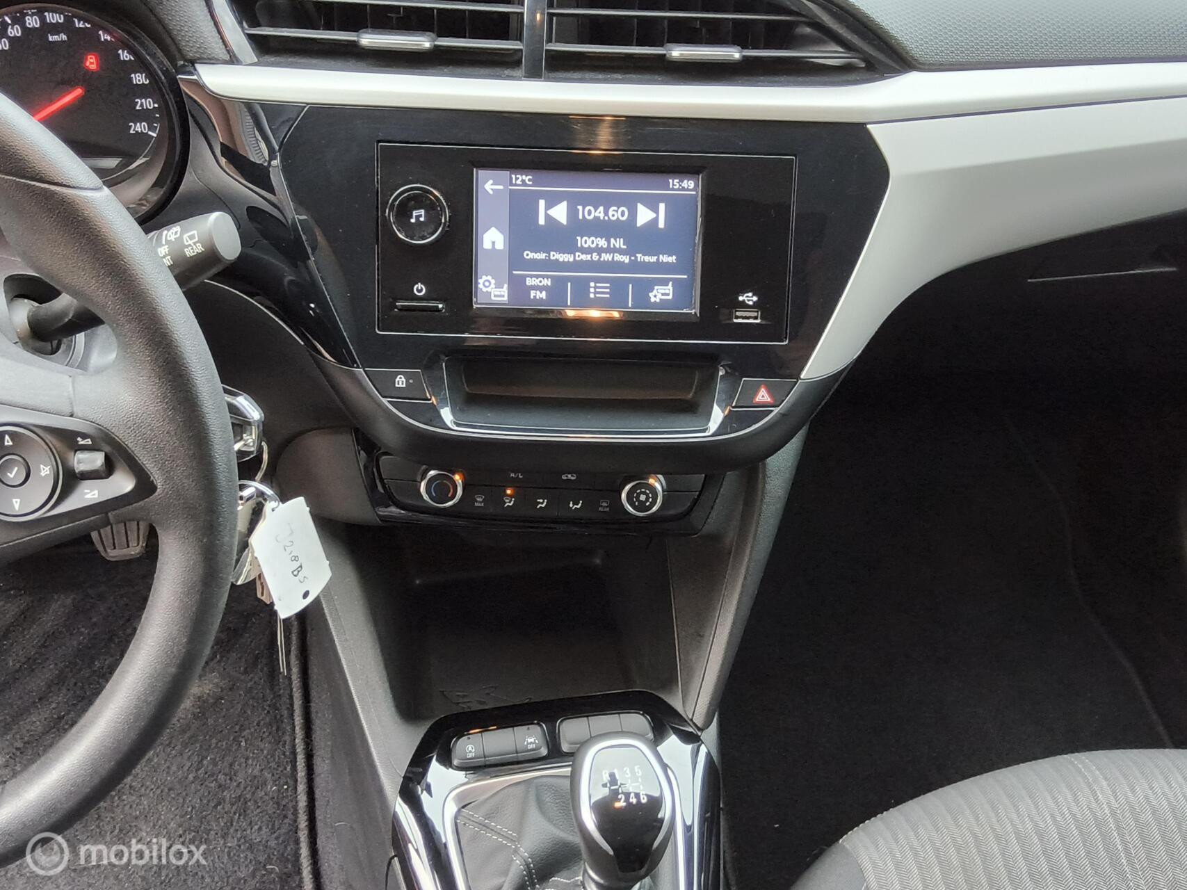 Hoofdafbeelding Opel Corsa