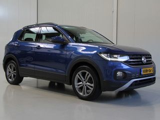 Hoofdafbeelding Volkswagen T-Cross Volkswagen T-Cross 1.0 TSI Life | Carplay | Side assist| Full LED