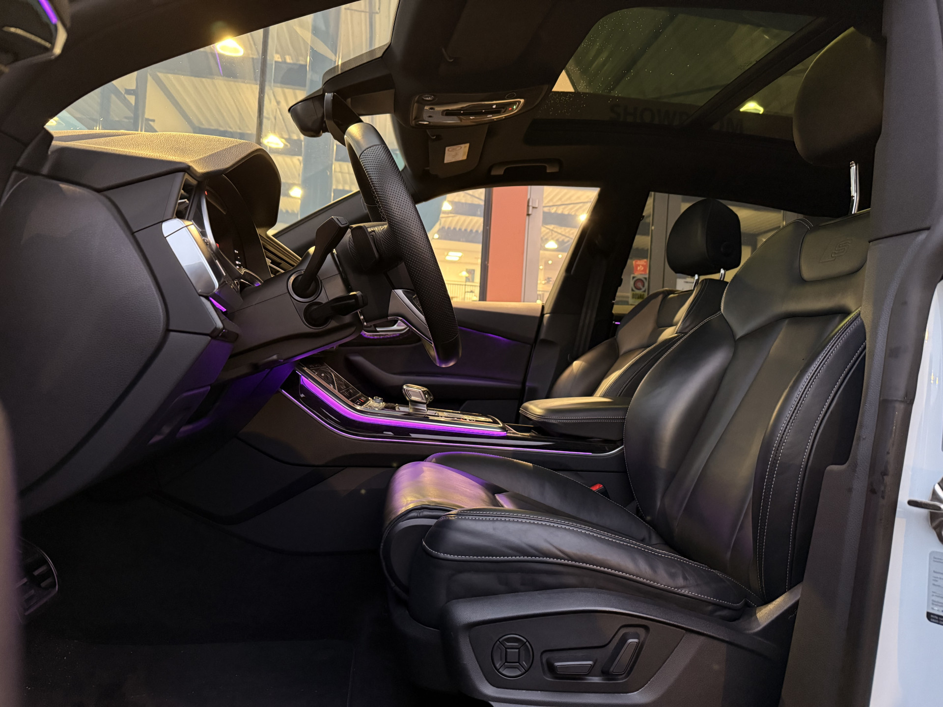 Hoofdafbeelding Audi Q8