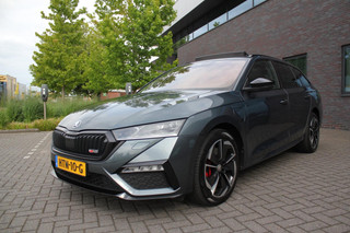 Hoofdafbeelding Škoda Octavia Skoda Octavia Combi 1.4 TSI RS iV PHEV Business