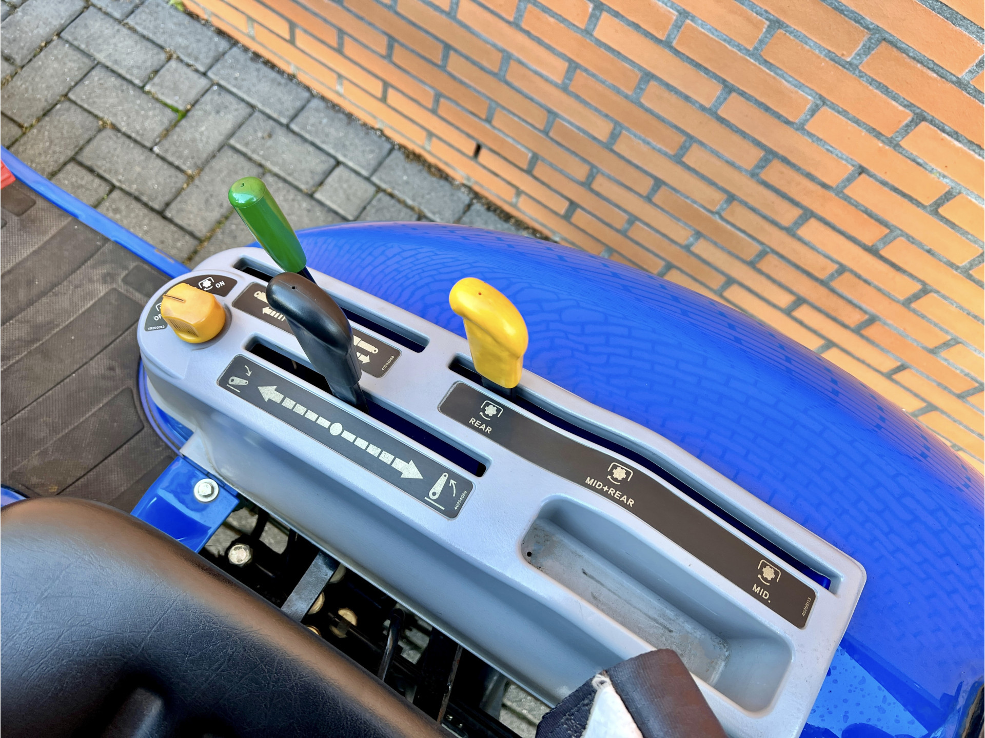 Hoofdafbeelding New Holland Boomer 25