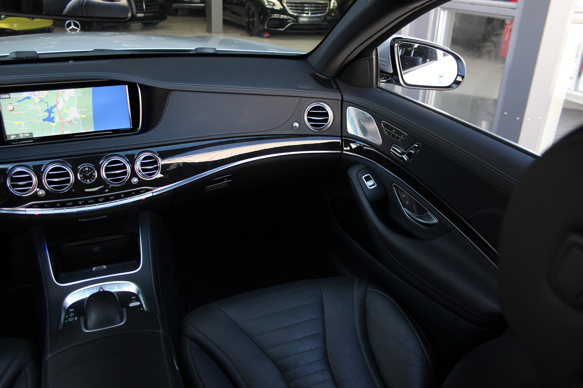 Hoofdafbeelding Mercedes-Benz S-Klasse