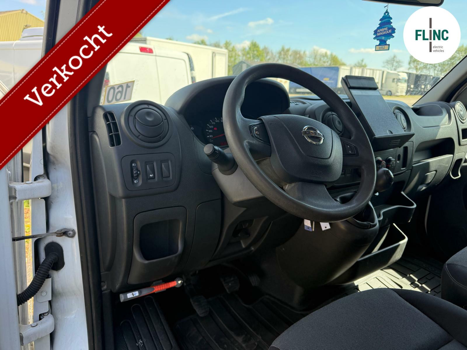 Hoofdafbeelding Nissan NV400