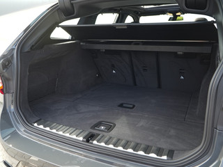 BMW 3 Serie BMW 3 Serie Touring M340i xDrive M-Sport | Pano | Leder | HUD | HiFi | 19