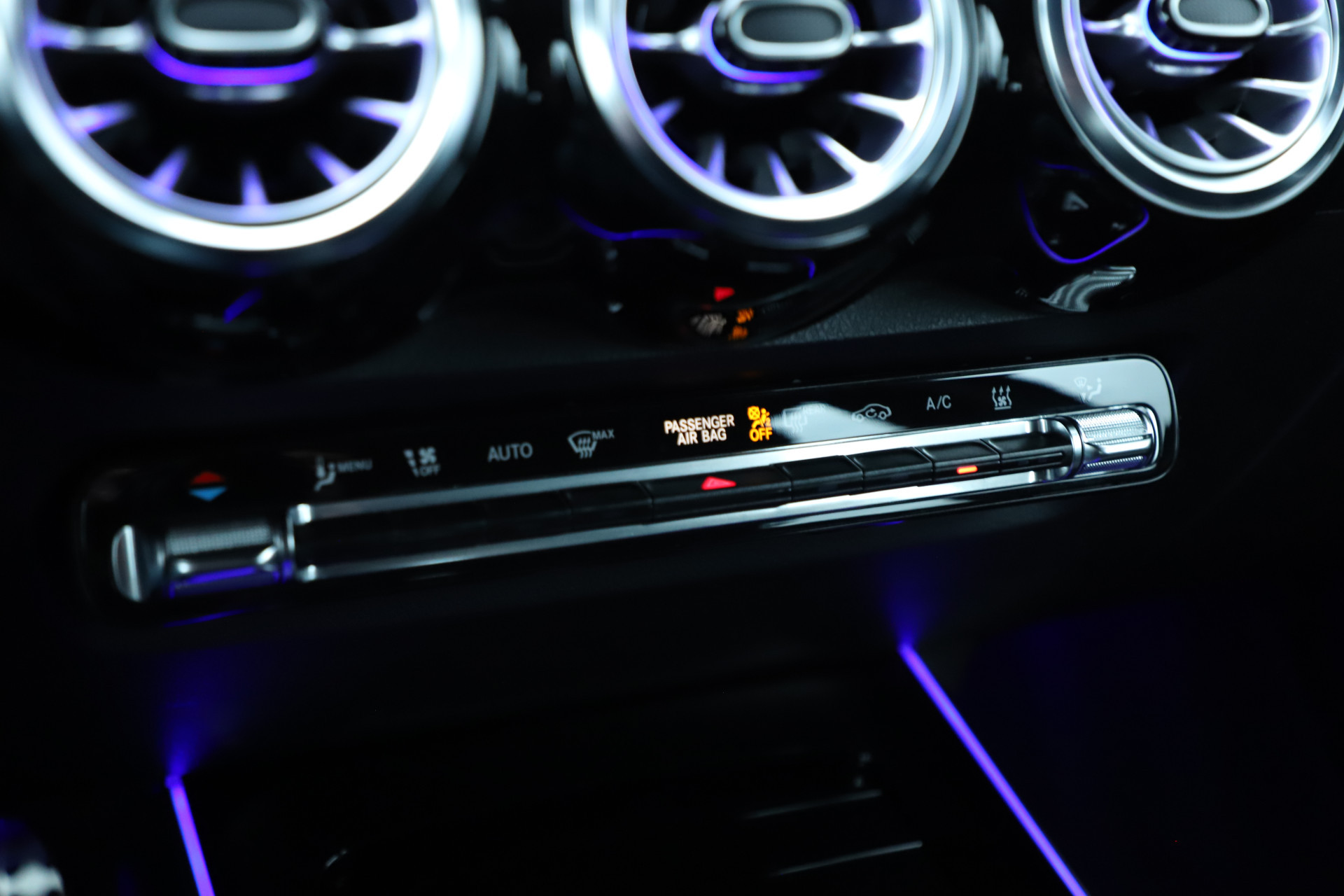 Hoofdafbeelding Mercedes-Benz EQB