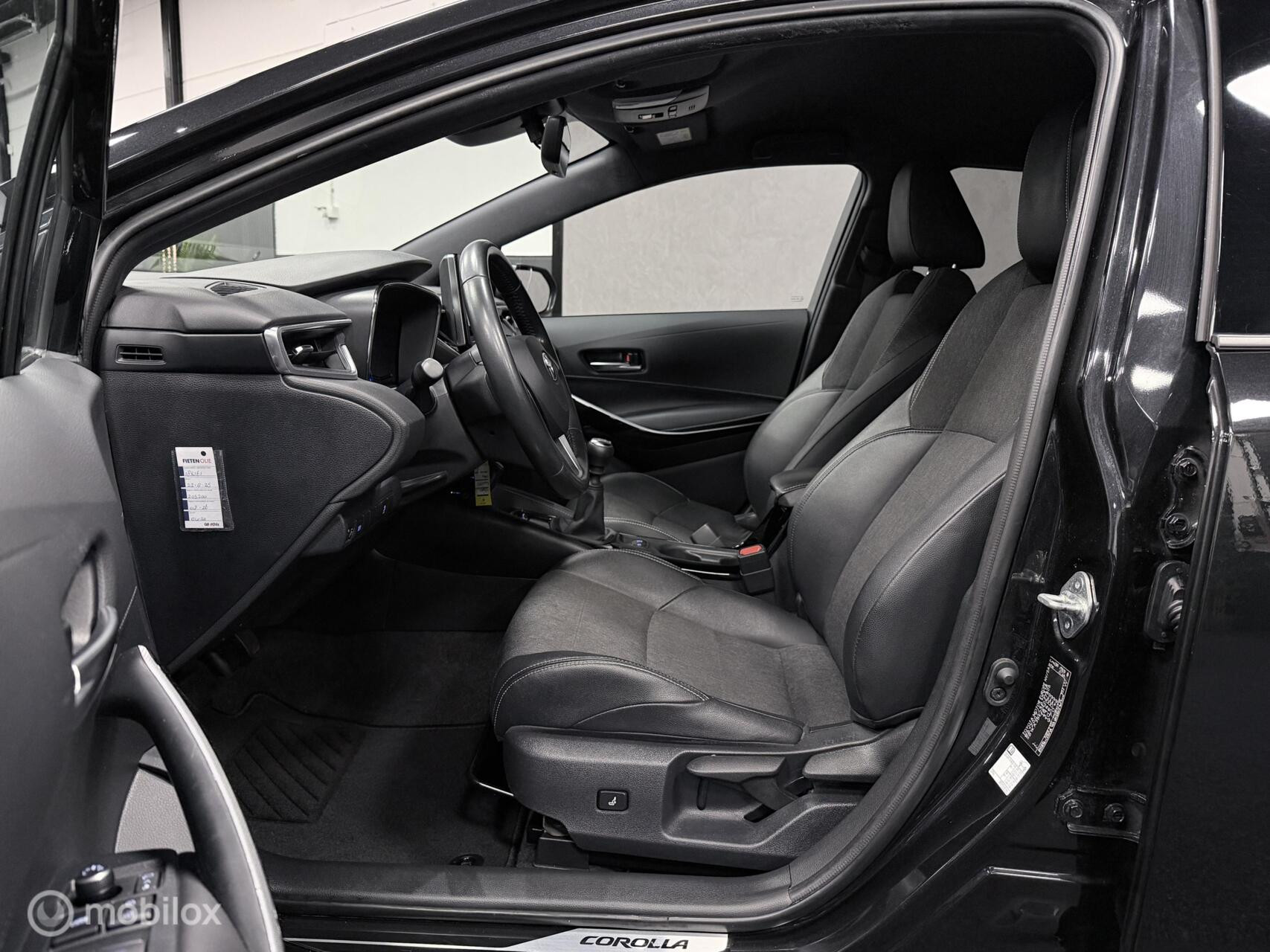 Hoofdafbeelding Toyota Corolla