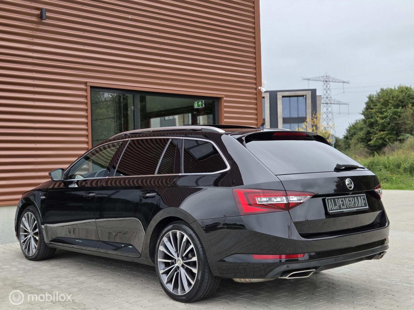 Hoofdafbeelding Škoda Superb