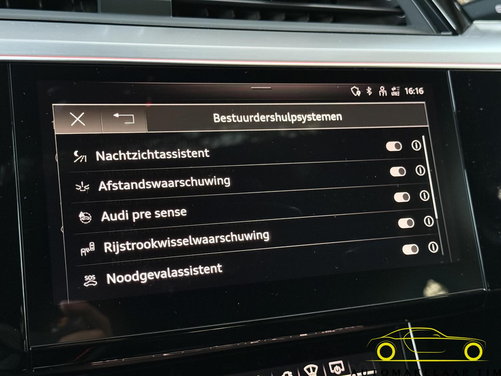 Hoofdafbeelding Audi e-tron