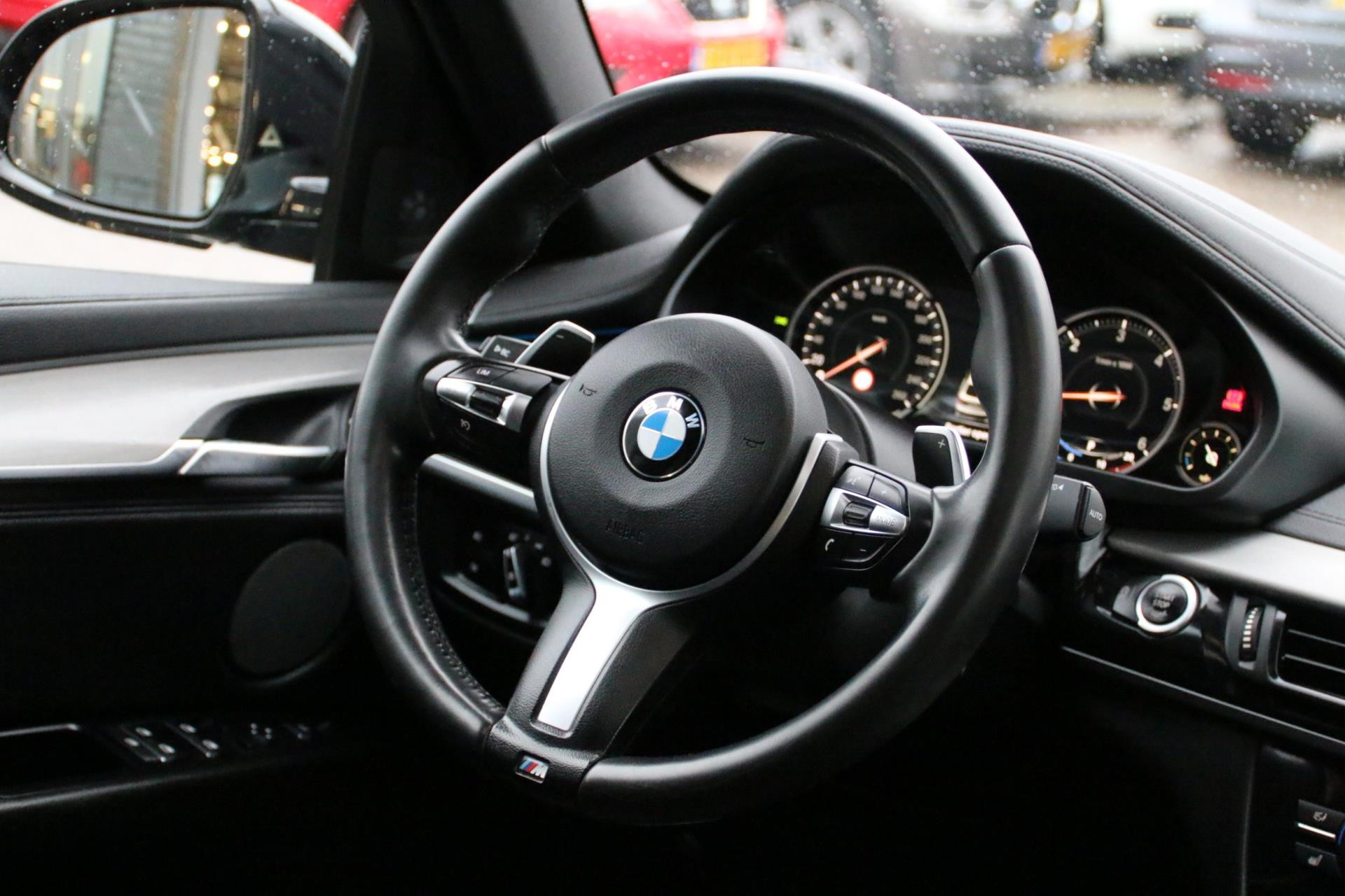 Hoofdafbeelding BMW X6