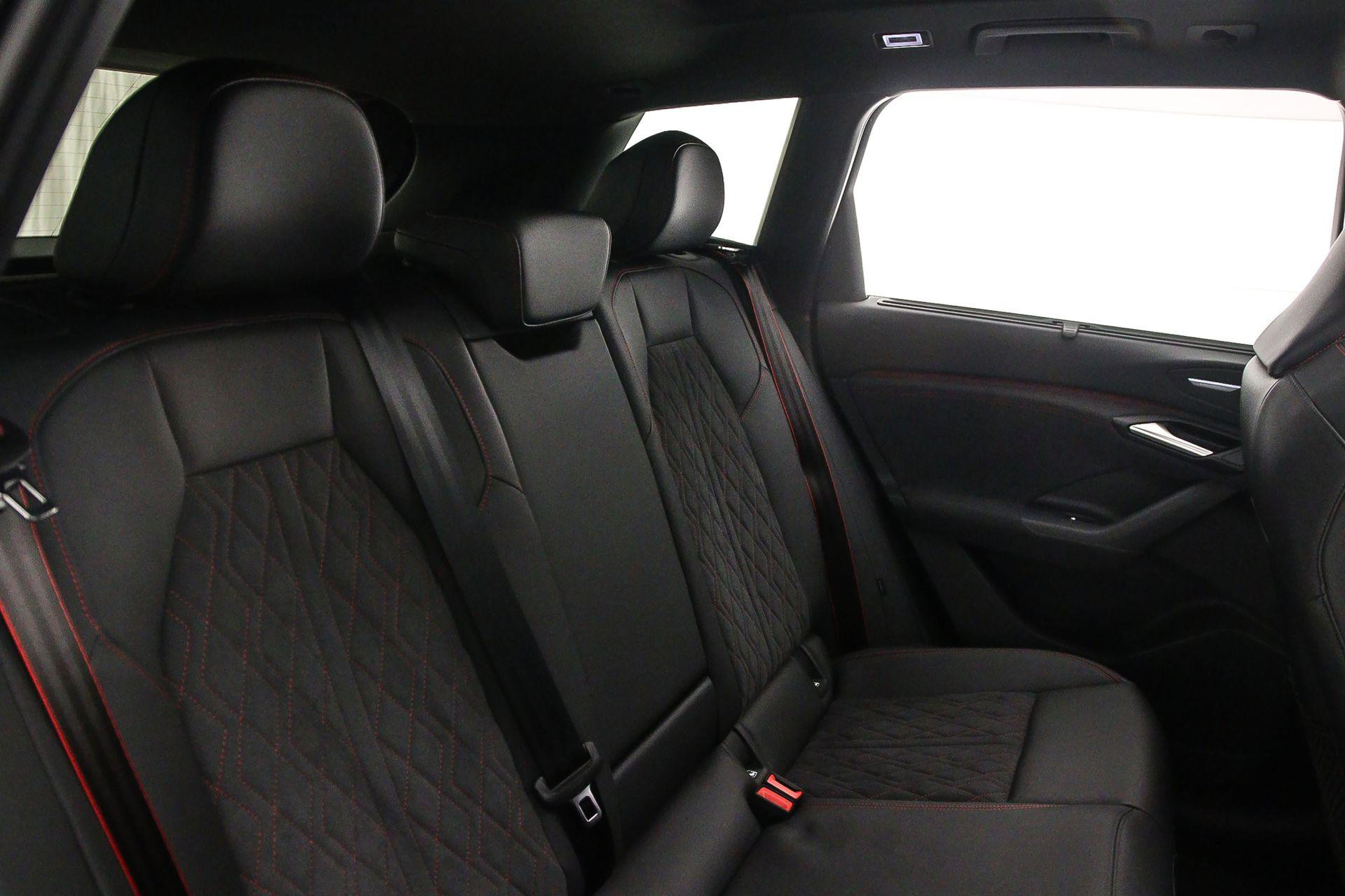 Hoofdafbeelding Audi SQ6