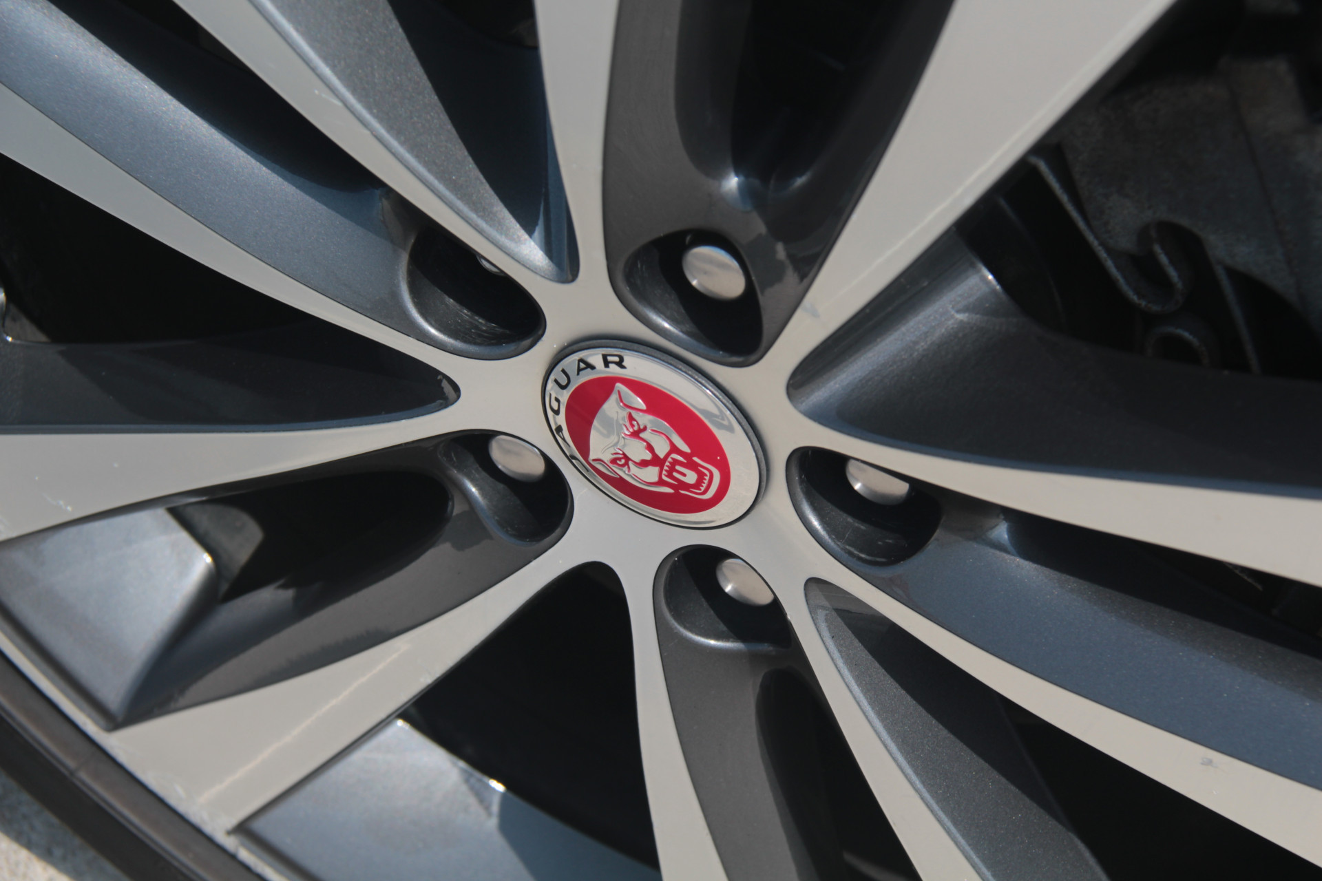 Hoofdafbeelding Jaguar XE