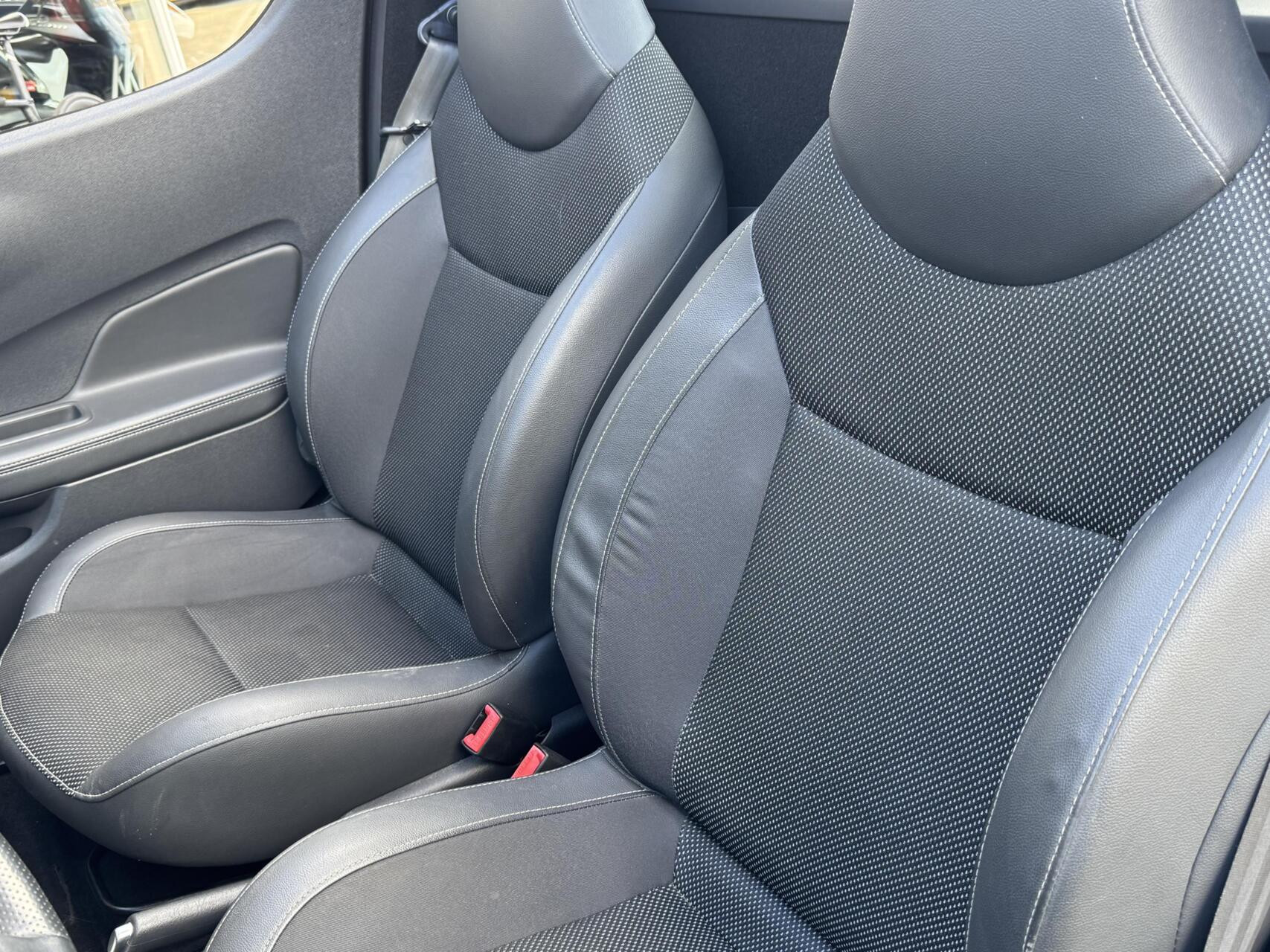 Hoofdafbeelding Renault Wind