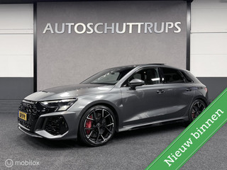 Audi RS 3 2.5 TFSI RS 3 quattro RS Dynamic  / Keramisch / Panorama / 1e Eigenaar / Matrix