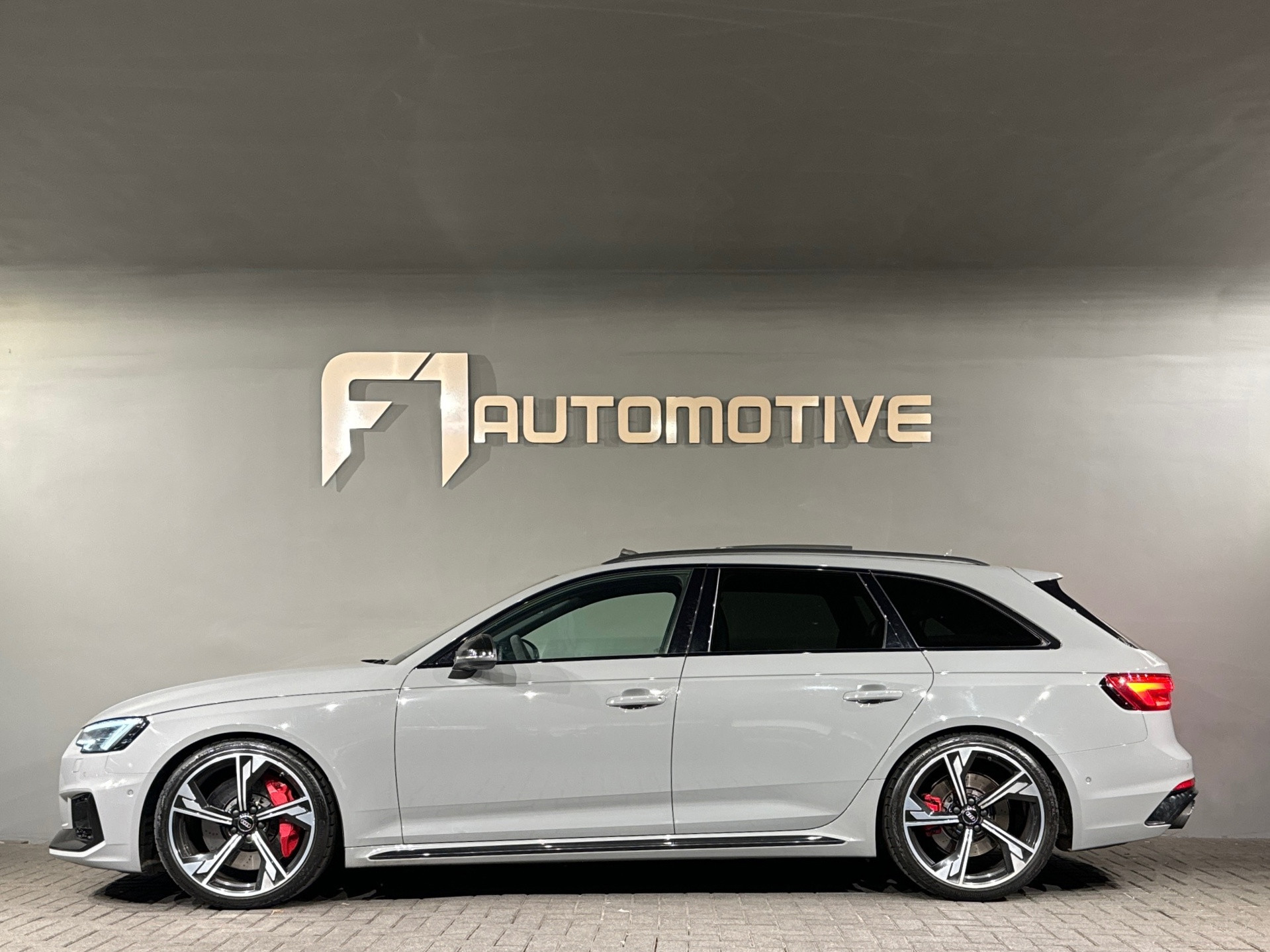Hoofdafbeelding Audi RS4
