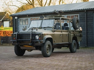 Land Rover Defender 130 WMIK