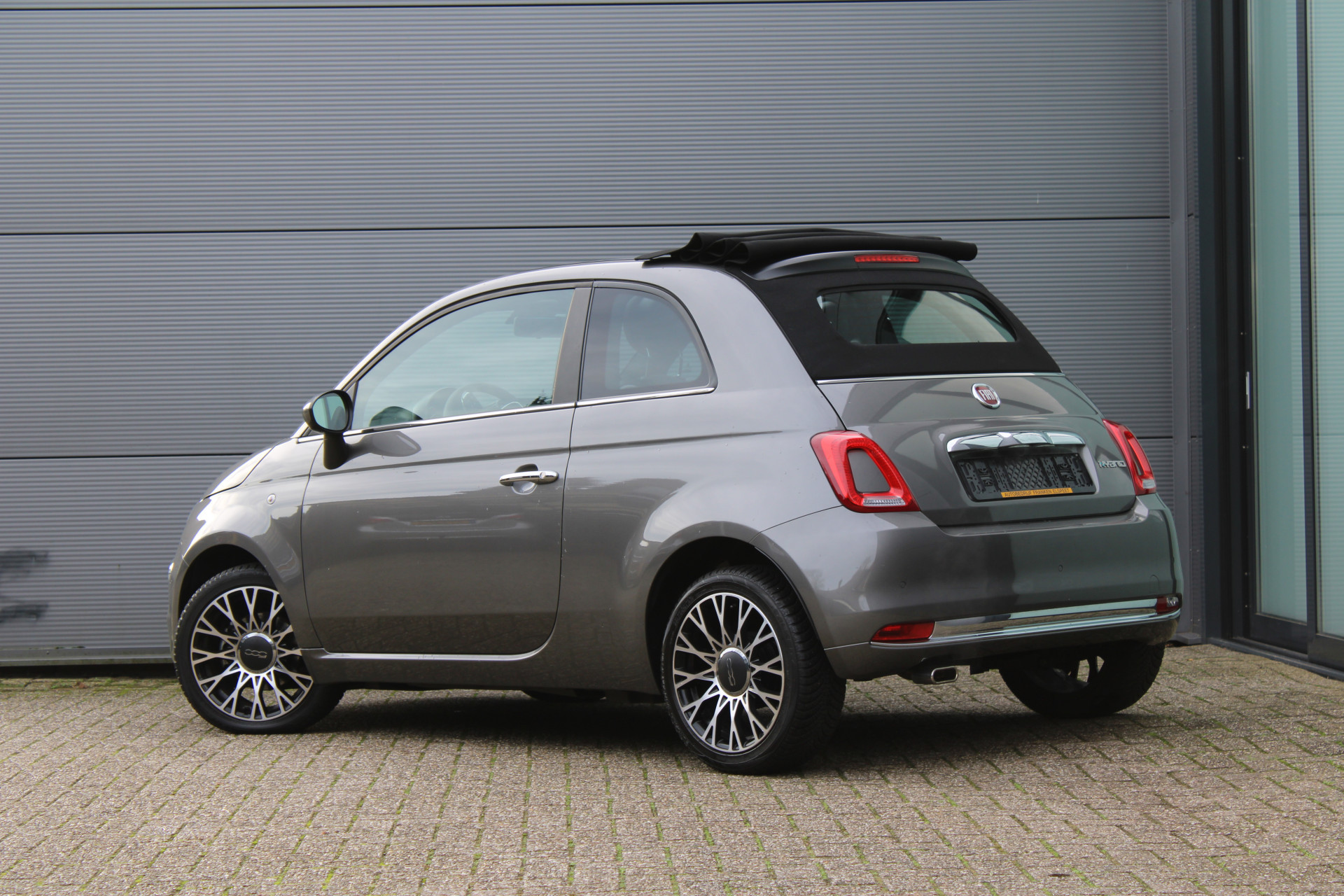 Hoofdafbeelding Fiat 500C