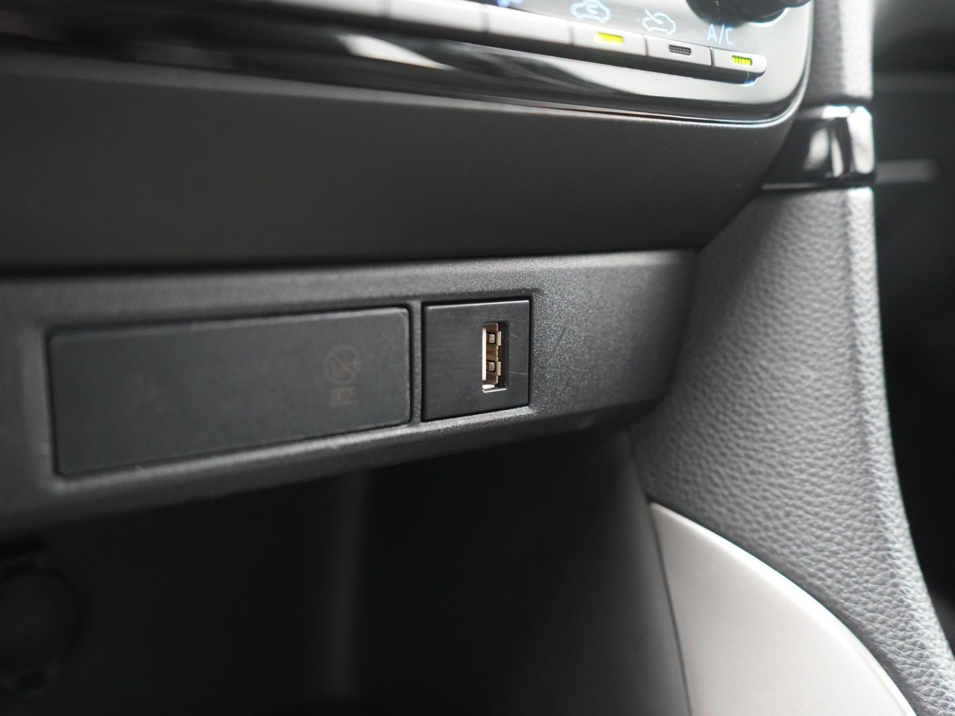 Hoofdafbeelding Mazda 2 Hybrid