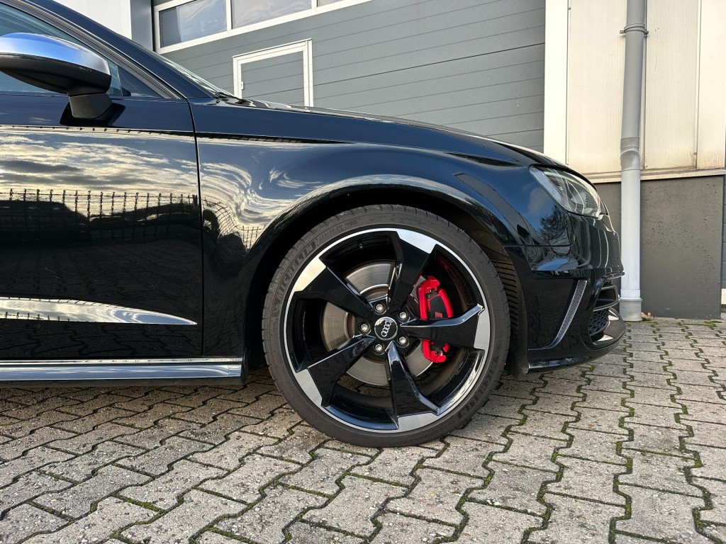 Hoofdafbeelding Audi S3