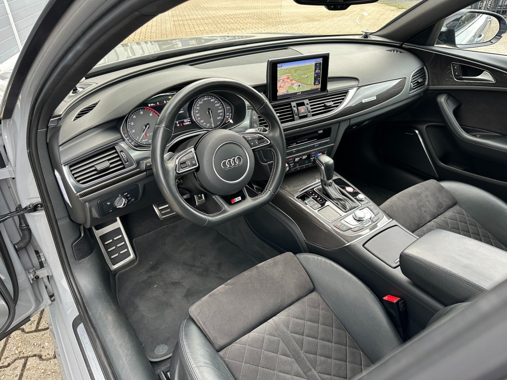 Hoofdafbeelding Audi S6