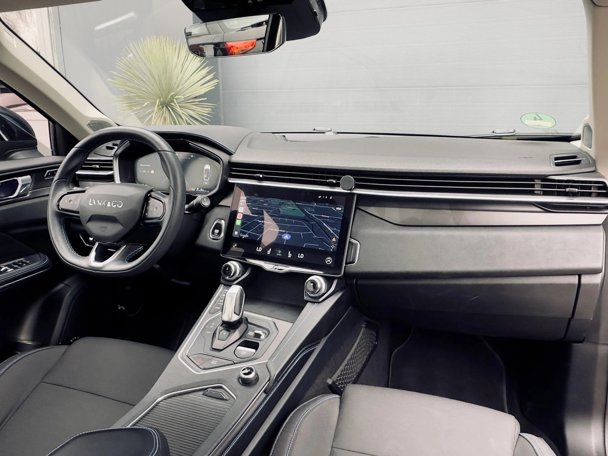 Hoofdafbeelding Lynk & Co 01