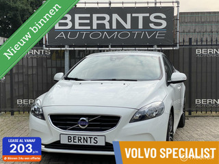 Hoofdafbeelding Volvo V40 Volvo V40 2.0 T2|Navigatie|Parkeersensoren|Digitaal Instrumentenpaneel