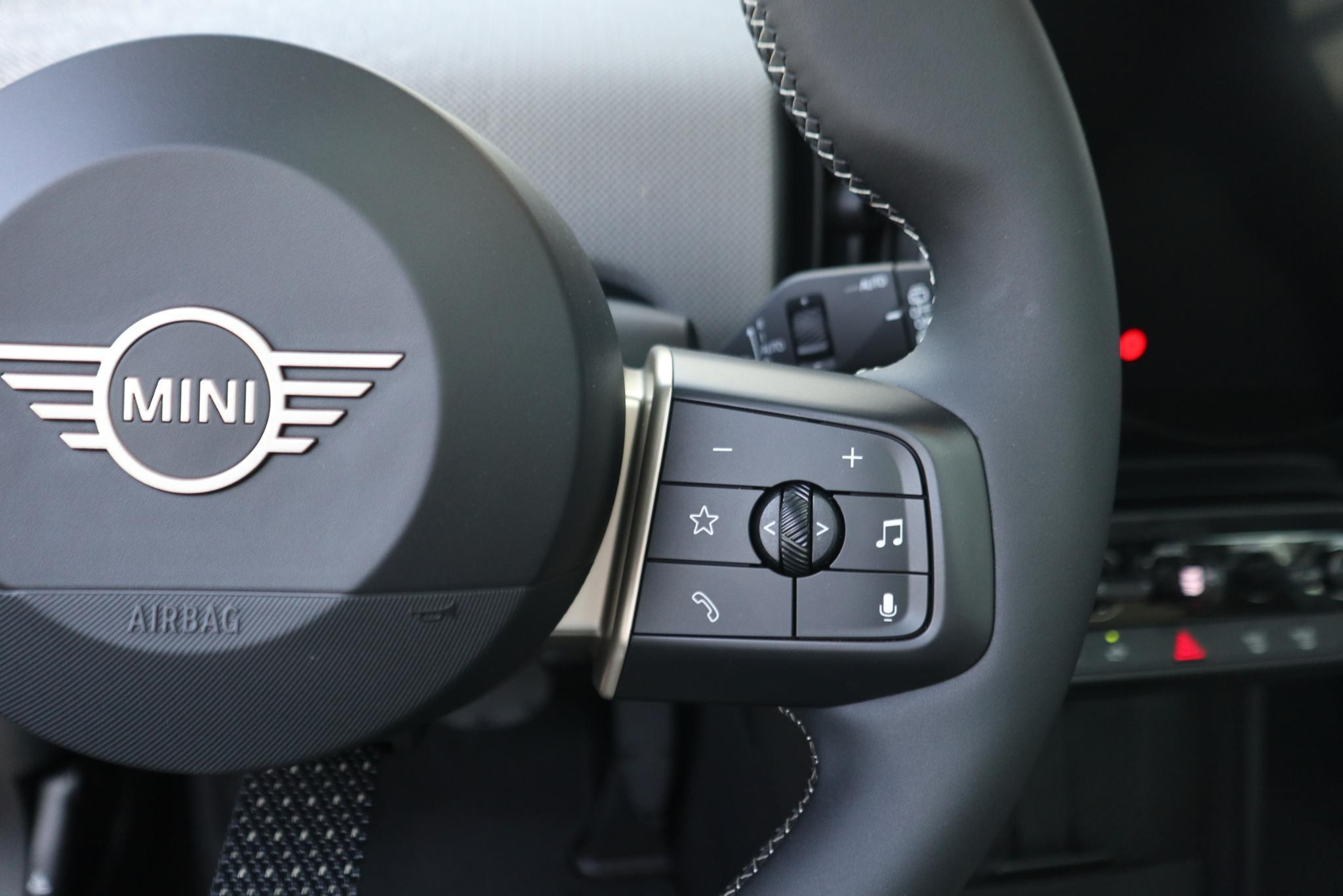 Hoofdafbeelding MINI 5-deurs