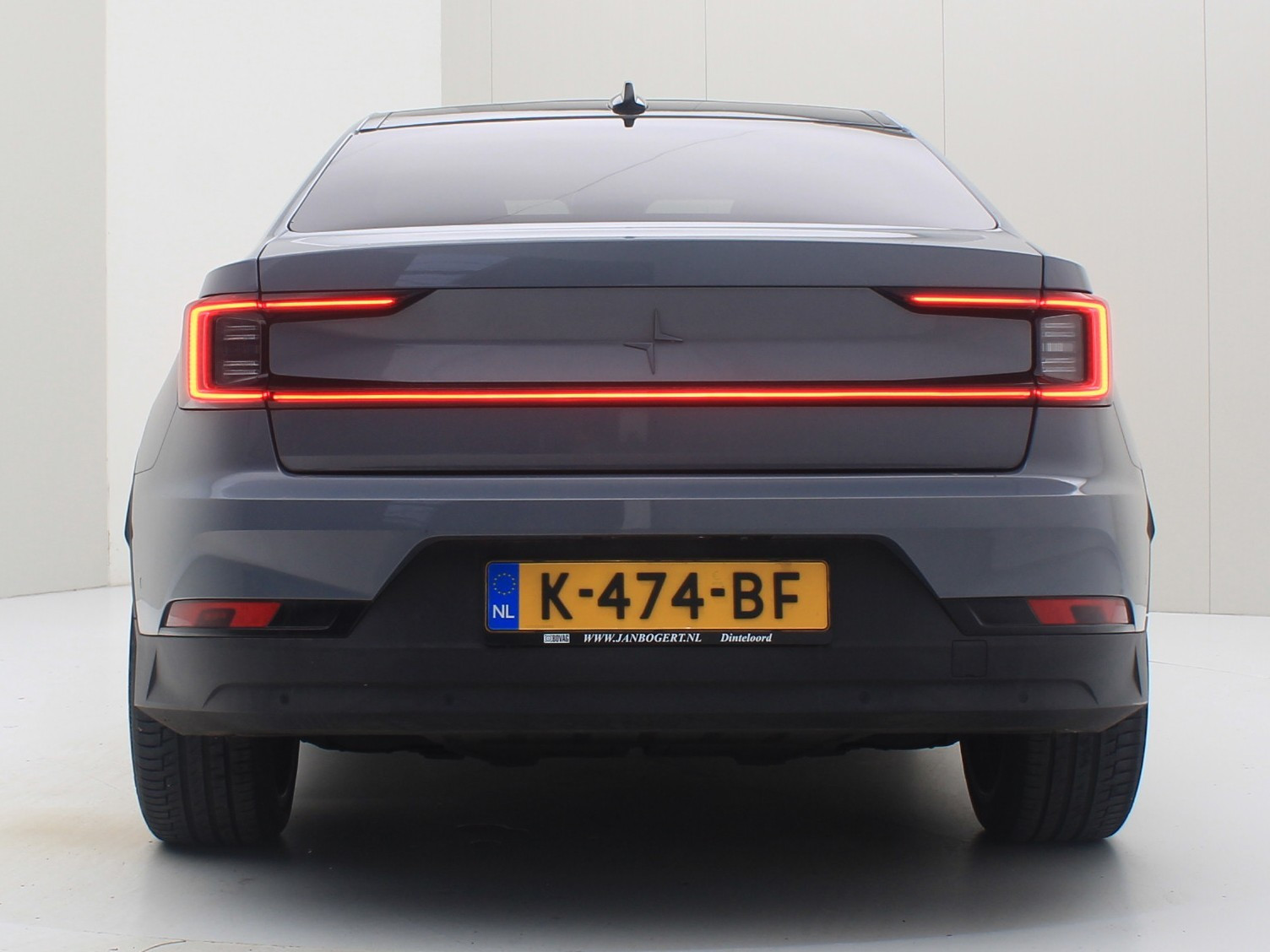 Hoofdafbeelding Polestar 2