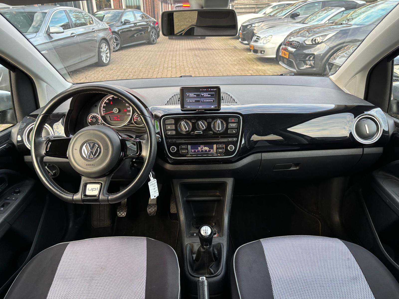 Hoofdafbeelding Volkswagen up!