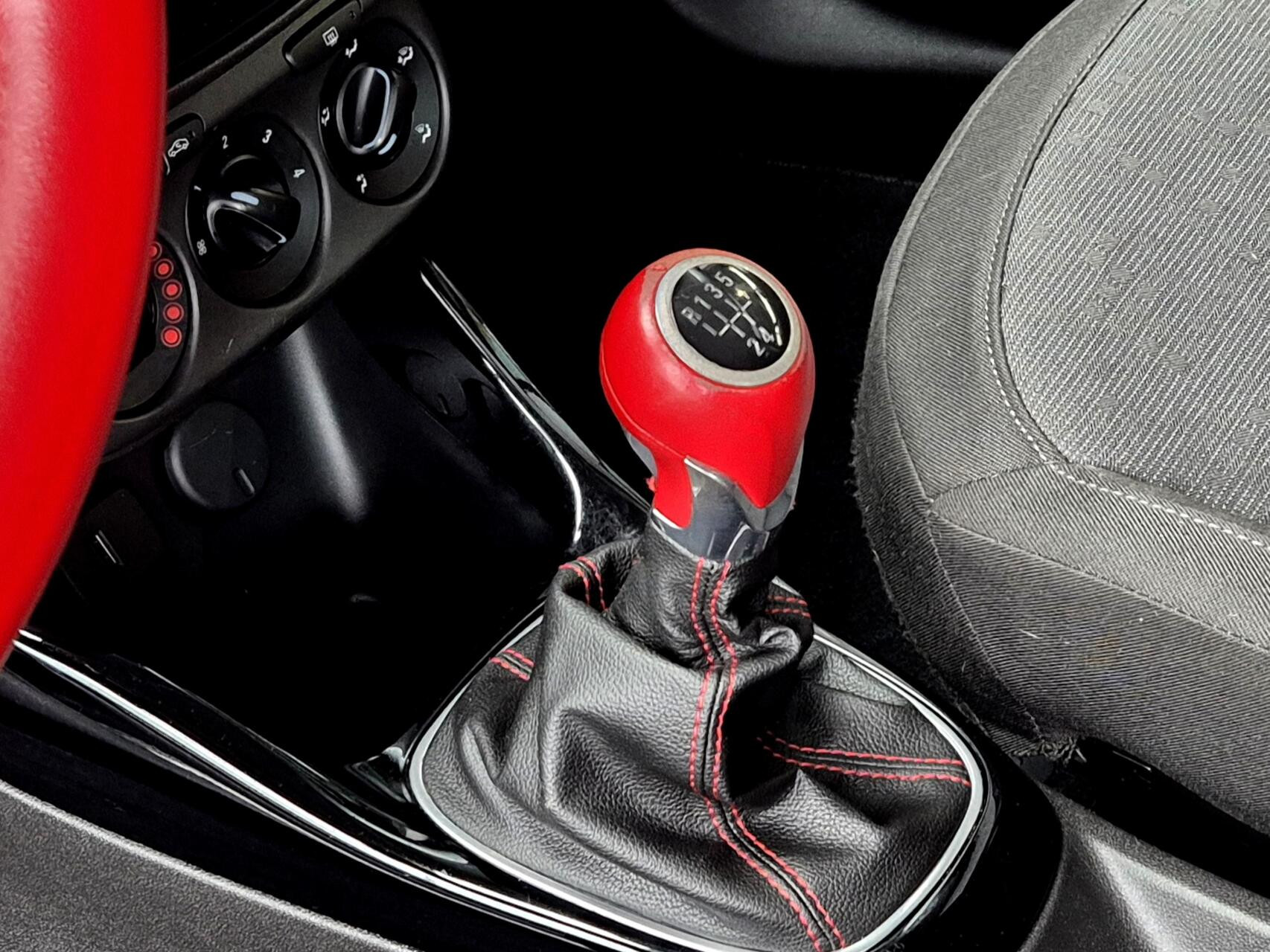 Hoofdafbeelding Opel ADAM