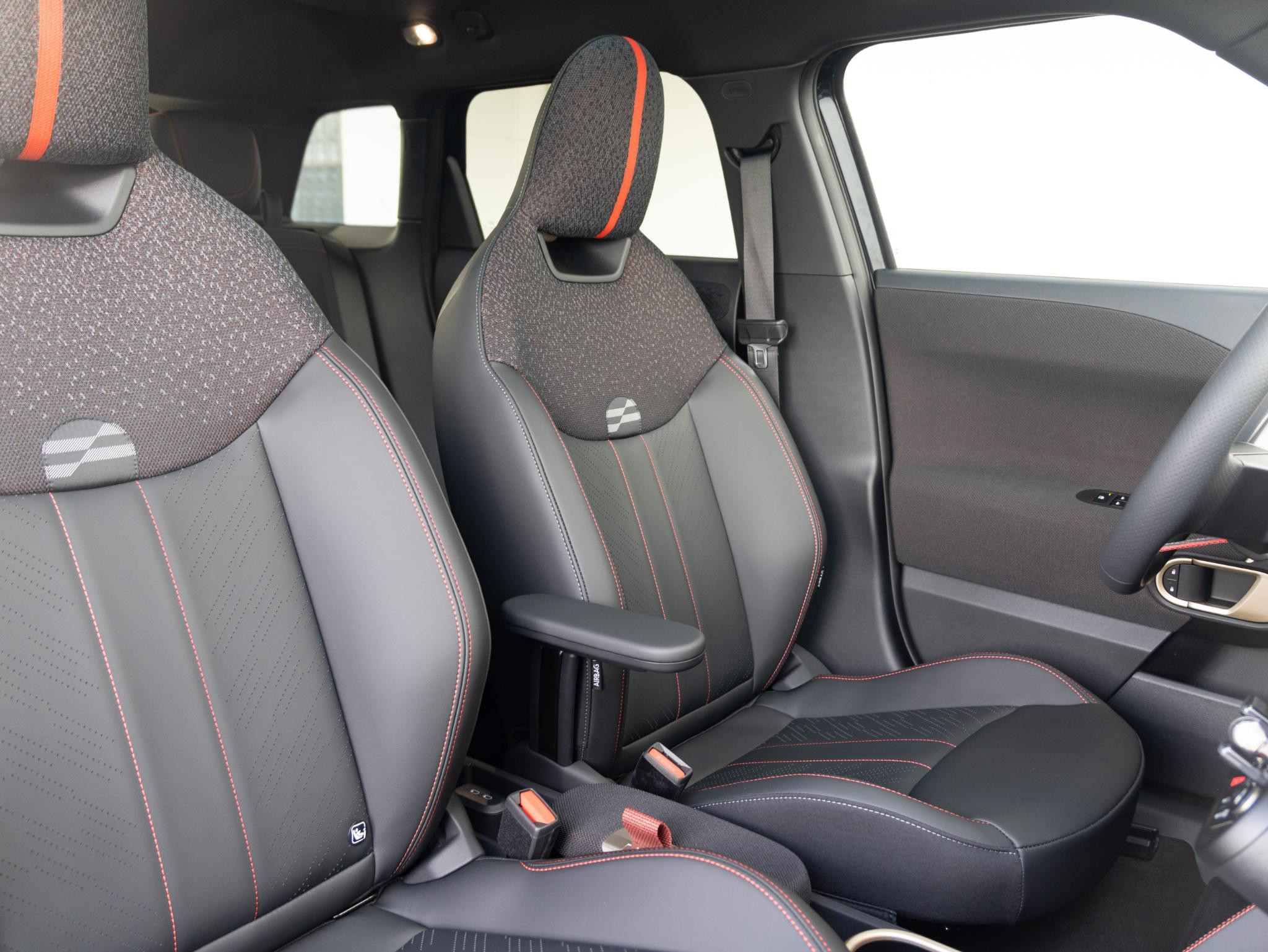 Hoofdafbeelding MINI Aceman