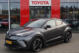 Toyota C-HR 2.0 HYBRID 184PK GR-SPORT APPLE/ANDROID P-SENSOREN JBL-AUDIO ALL-SEASONS STOELVERWARM.19"LM-VELGEN TREEPLANKEN NL-AUTO